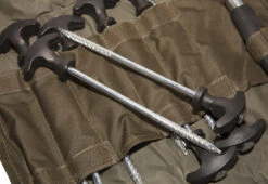 Ultimate Deluxe Bivvy Peg Set Inclusief Hamer -Visgear Verkoop 8df1f1a720b7396b