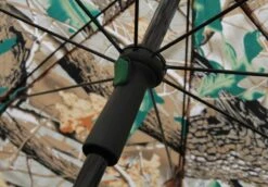 Ultimate 50'' Storm Brolly Camo (Inc. Haringen & Tension Poles) -Visgear Verkoop 948a1932e8da8760